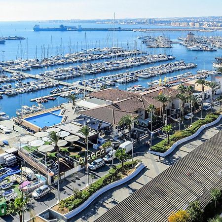 2 Bedroom Stunning Apartment In Torrevieja Extérieur photo